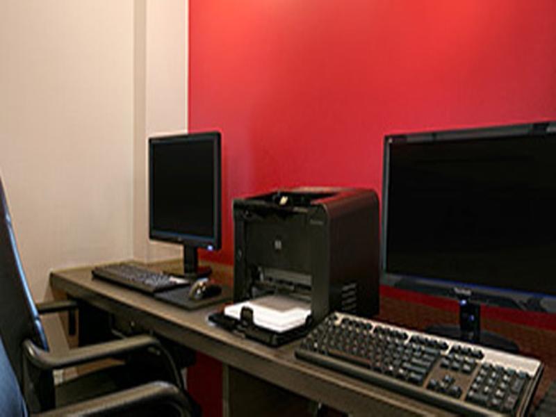 Hotel Ramada By Wyndham Saskatoon Extérieur photo