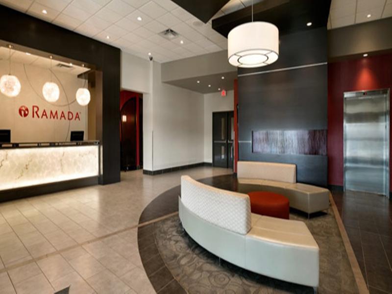 Hotel Ramada By Wyndham Saskatoon Extérieur photo
