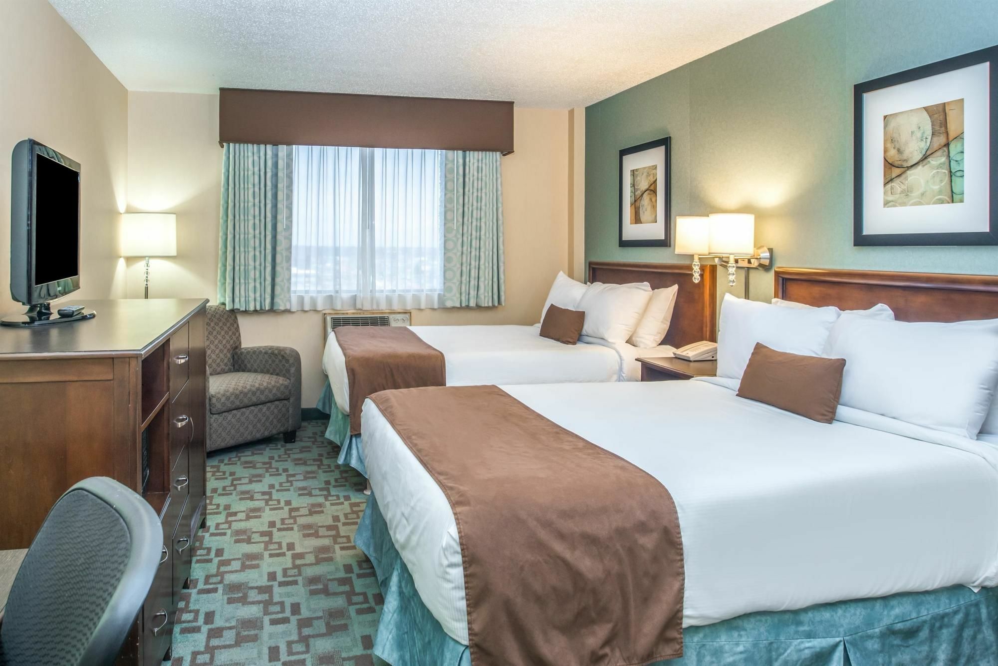 Hotel Ramada By Wyndham Saskatoon Extérieur photo